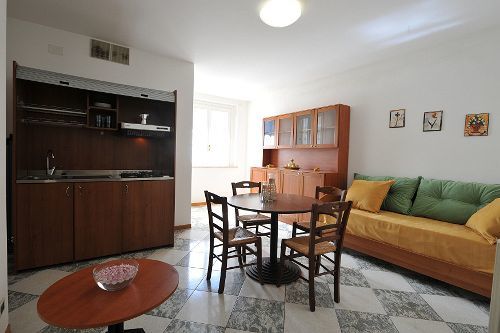 Holiday House Aurora Кортона Екстер'єр фото
